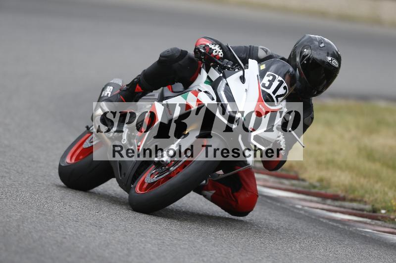 /32 07.07.2025 Plüss Moto Sport ADR/Einsteiger/312